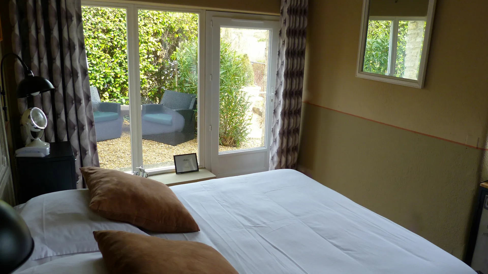***  Mas Des Romarins, The Originals Relais Hotel Gordes France