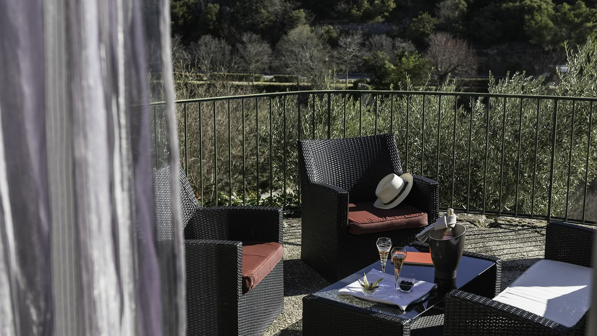 Mas Des Romarins, The Originals Relais Hotel Gordes 3*,  France